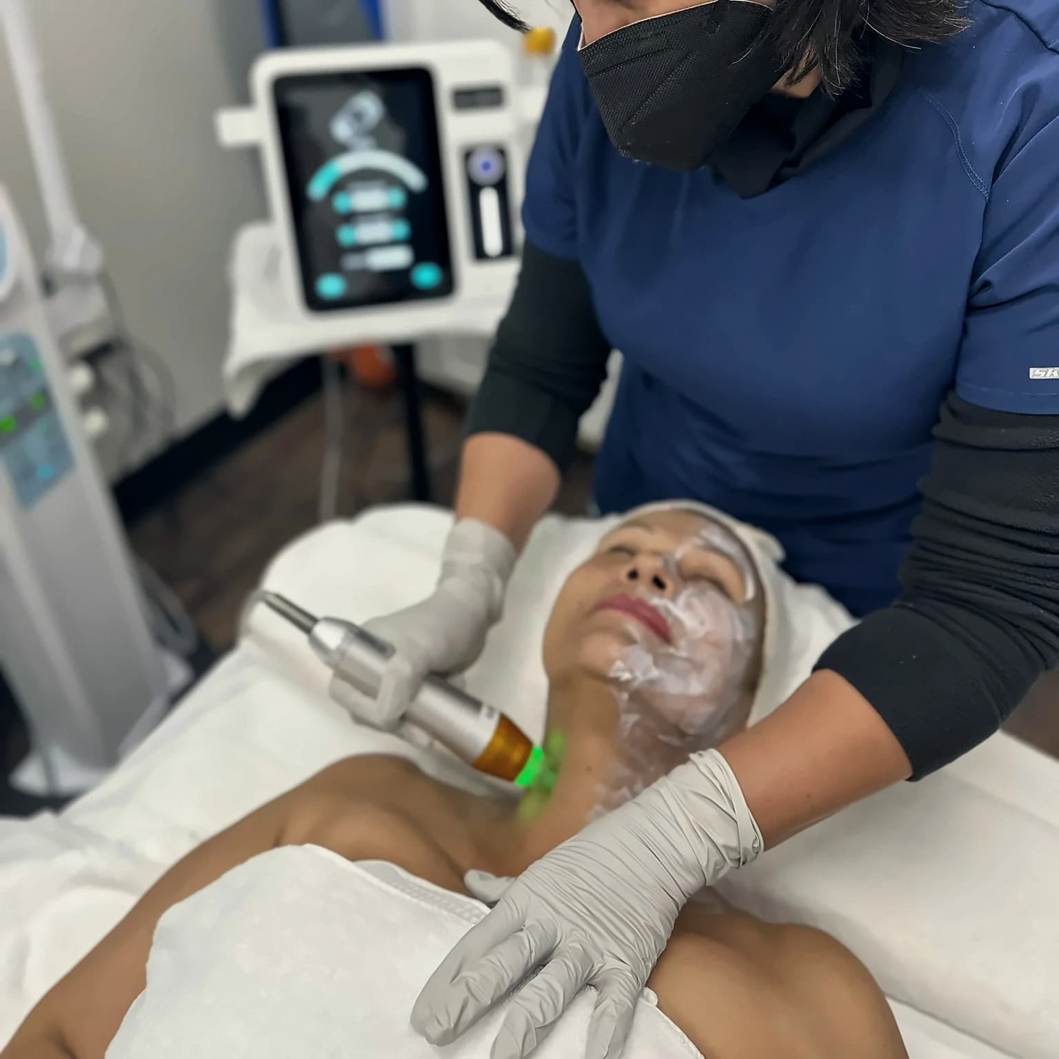 A Geneo facial in progress at Essence