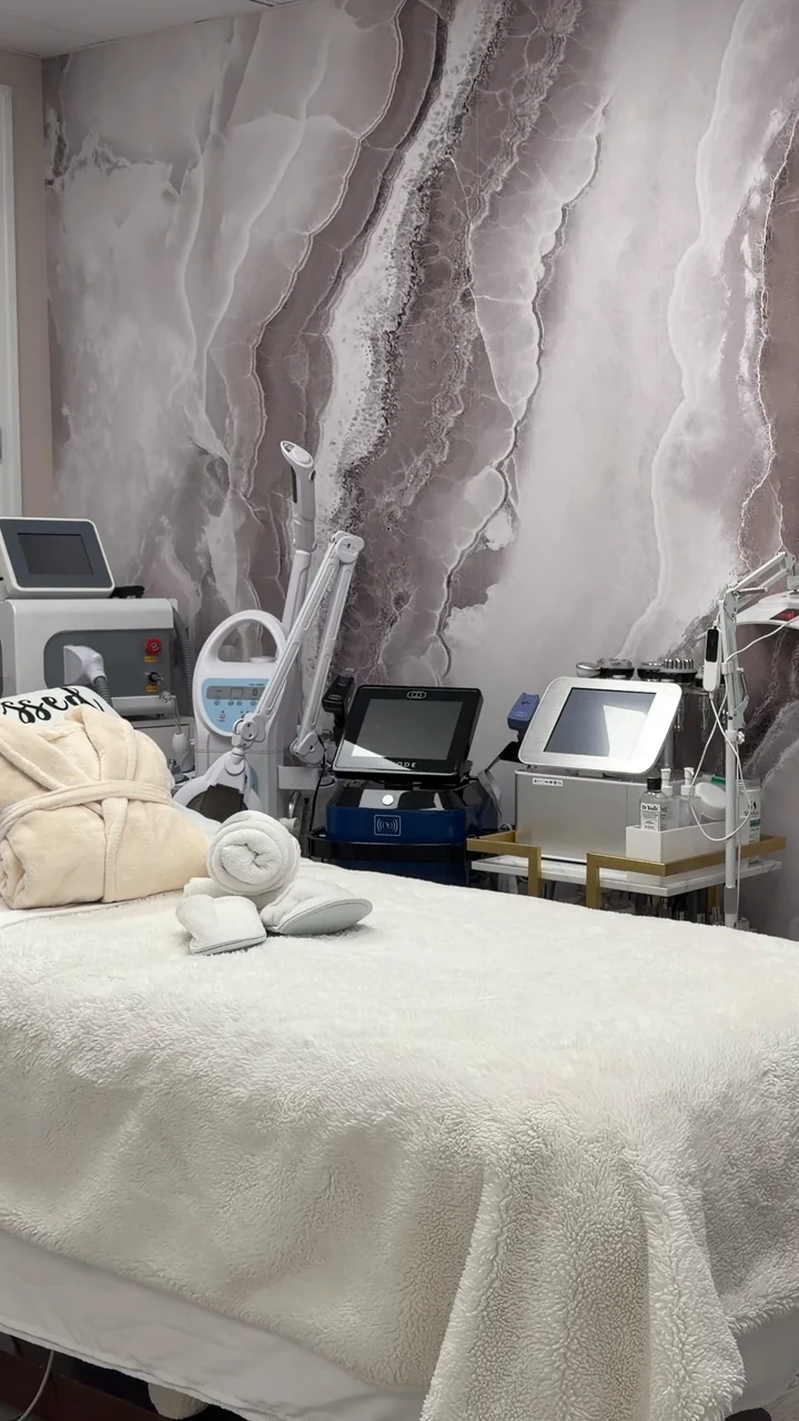 The treatment room at Essence Skin Life